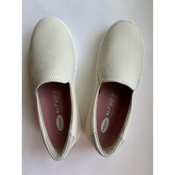 NWOB Dr Scholl's Nova Slip on Sneaker in White Size 6 - Picture 16 of 16